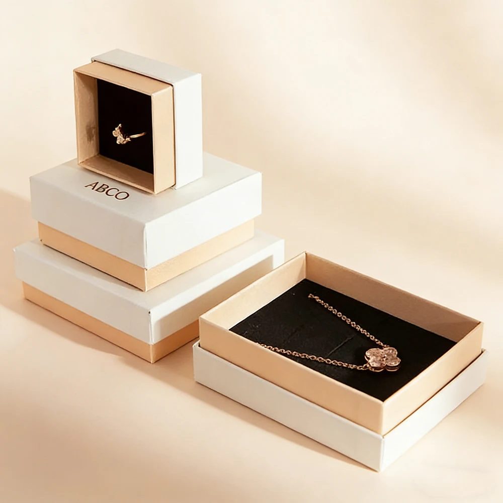 Custom Luxury Cardboard Jewelry Box Packaging