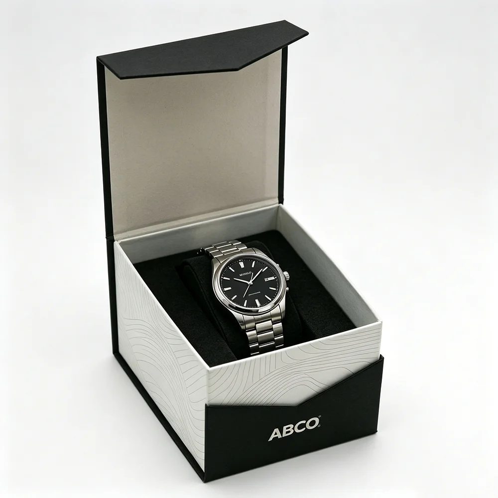 Custom Logo Luxury Magnetic Closure Watch Box