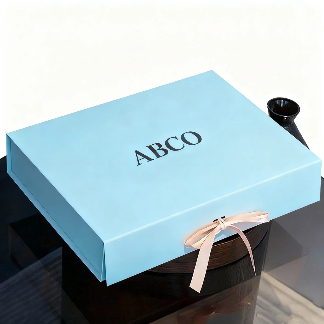 Custom Logo Luxury Foldable Cardboard Gift Box