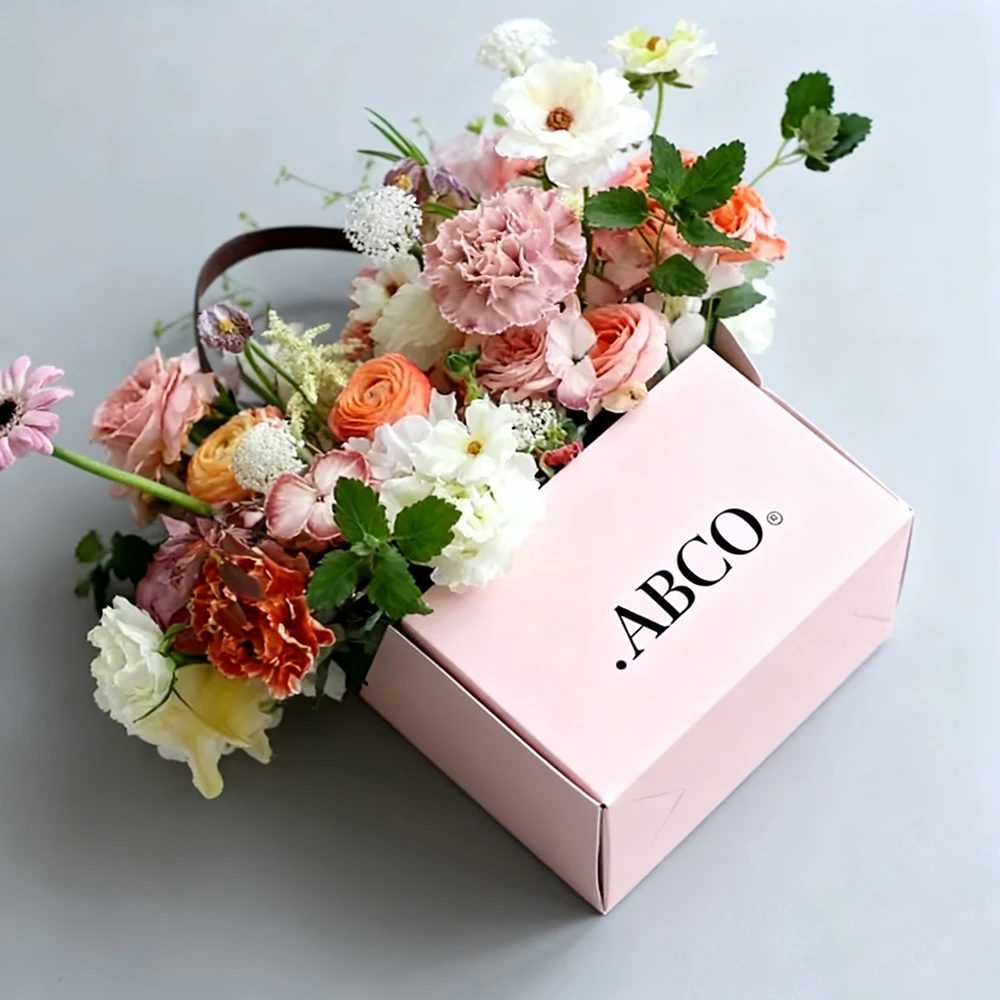 Kraft Paper Flower Gift Bags Embossed Empty Waterproof Bouquet Box