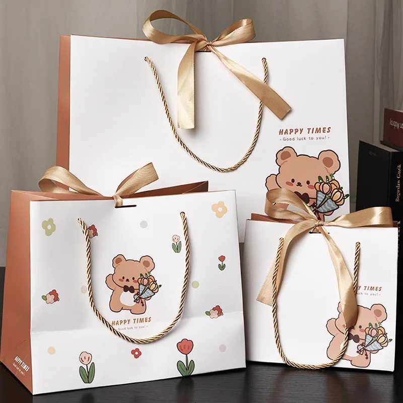 Bear Design Luxury Style Gift Wrapping Paper Bags