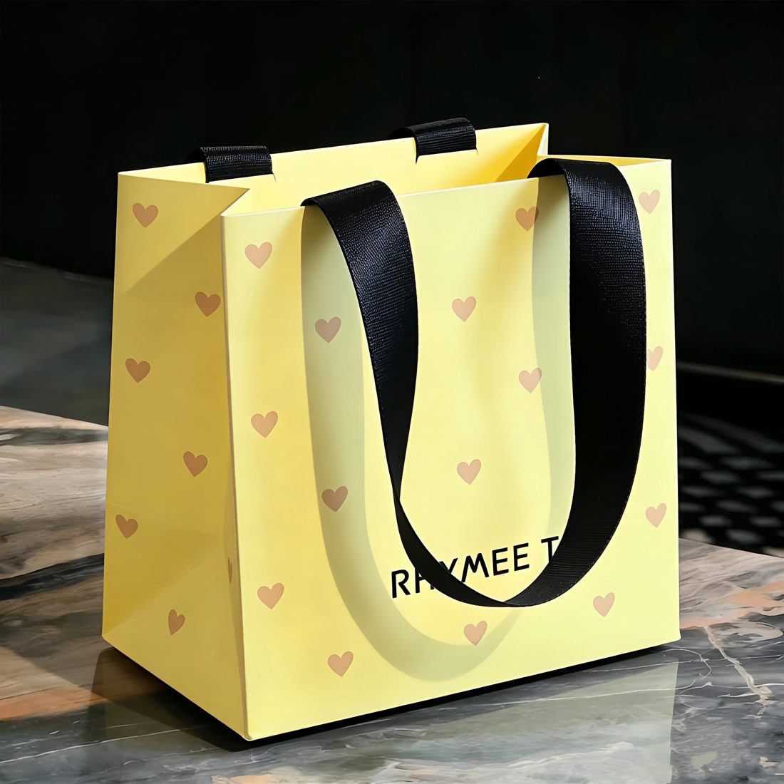 Factory Custom Printed Luxury Paper Gift Bags