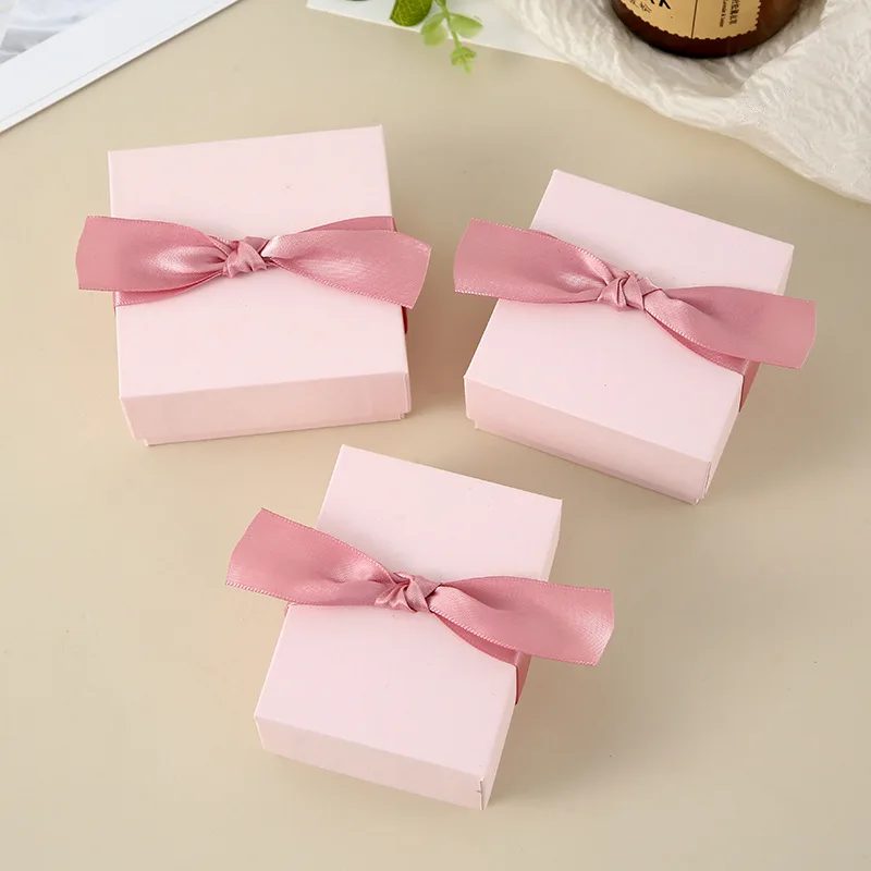 Customizable Logo Fashionable Exquisite Bows Design Paper Packaging