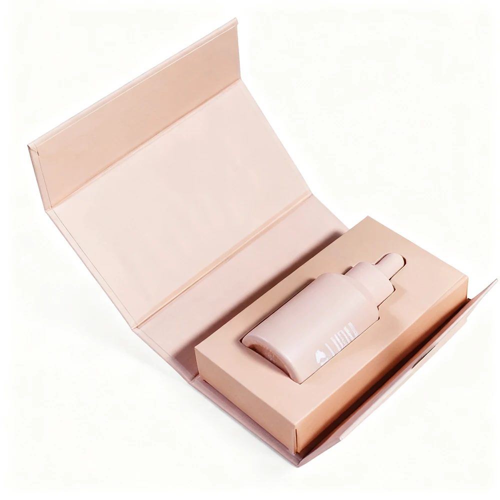 Custom Cosmetic Boxes Matt Eva Lining Magnetic Paper Cardboard Recycled