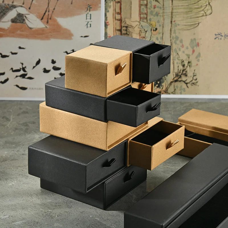 Custom Kraft Cardboard Jewelry Box