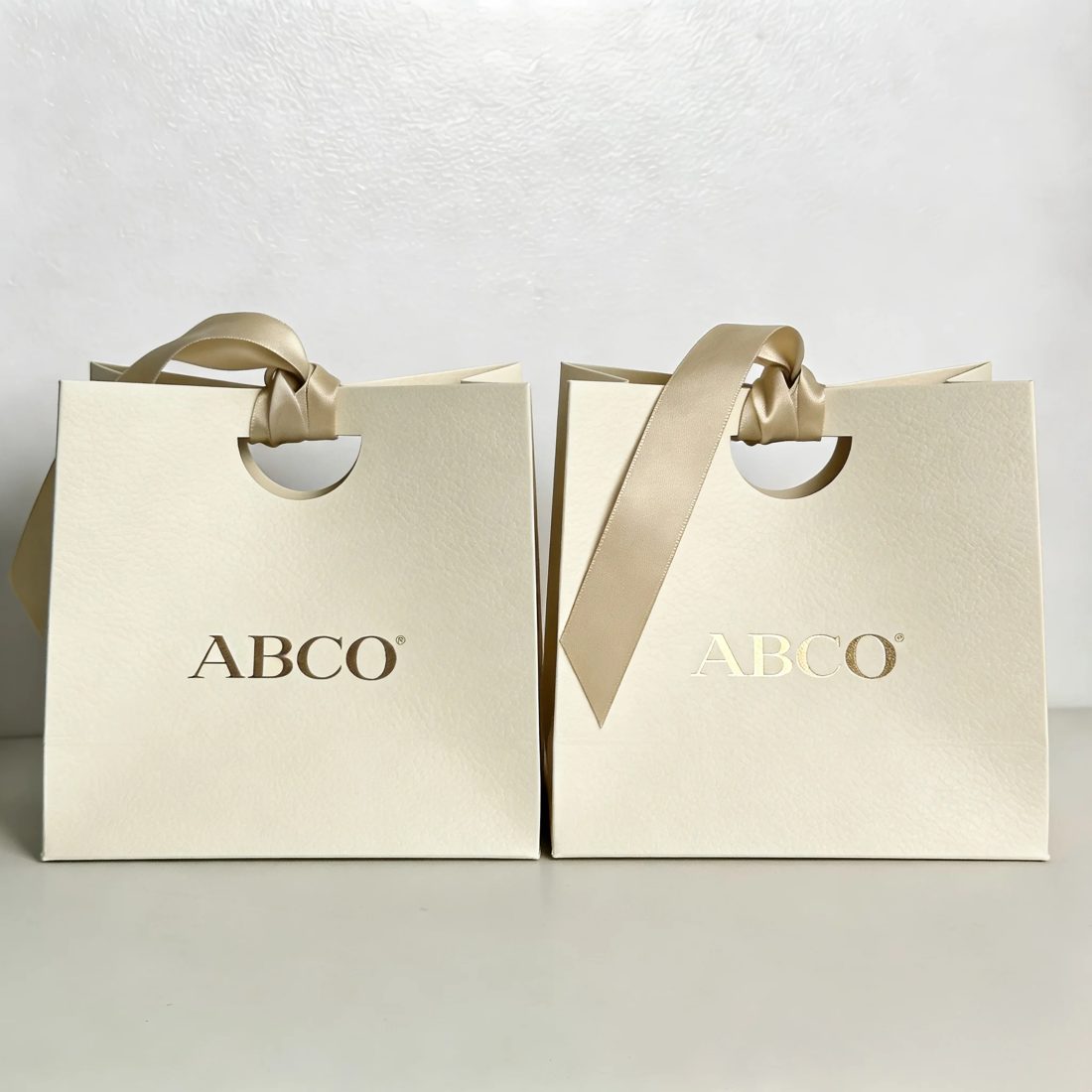 Luxury Custom Print Logo Environment Friendly Jewelry Cosmetic Candle Perfume