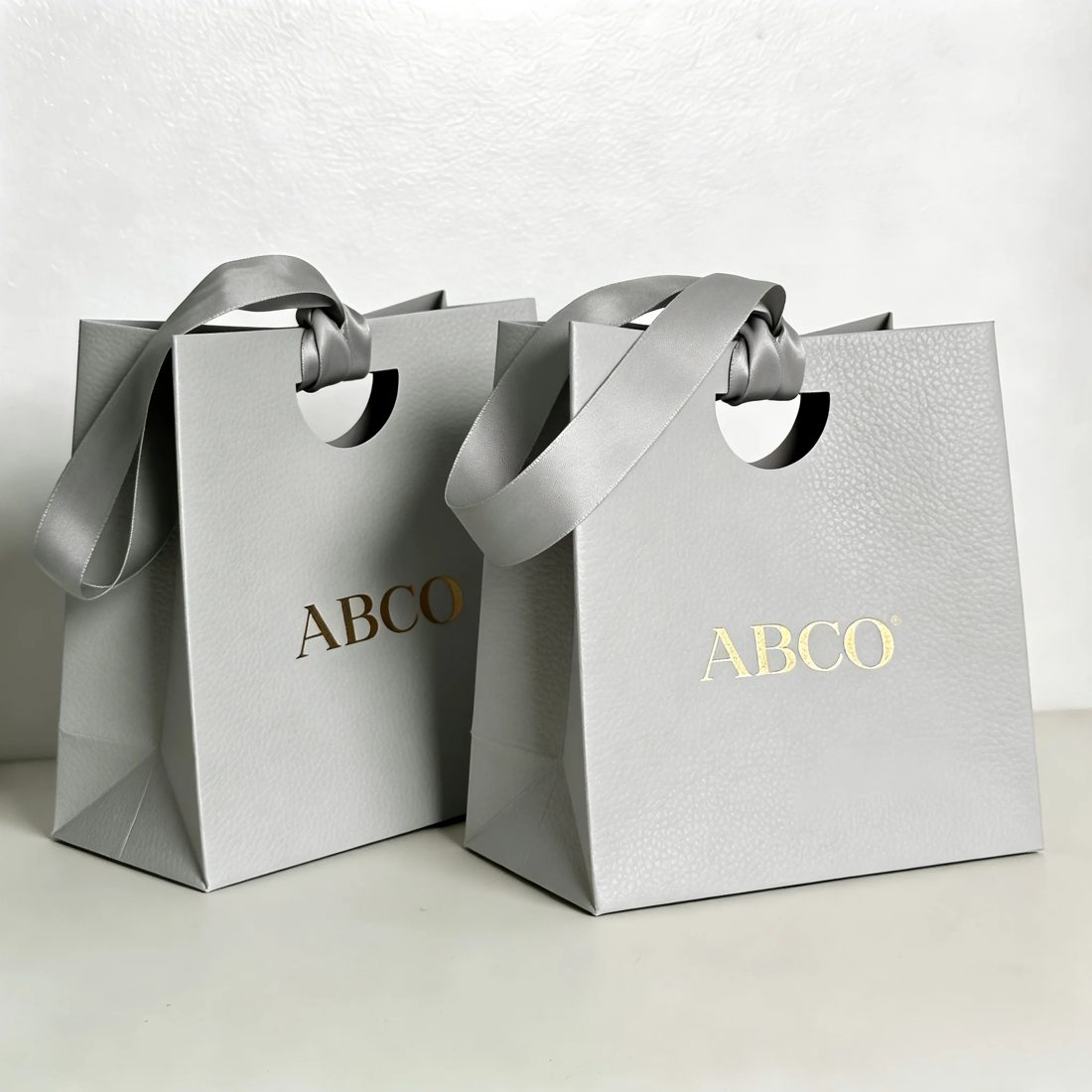 Cosmetics Clothes Packaging Paper Bag