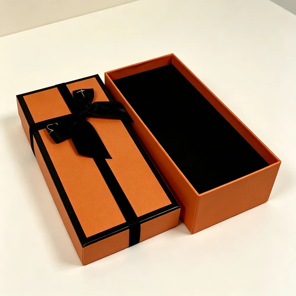 Custom Logo Luxury Two-piece Paperboard Gift Box