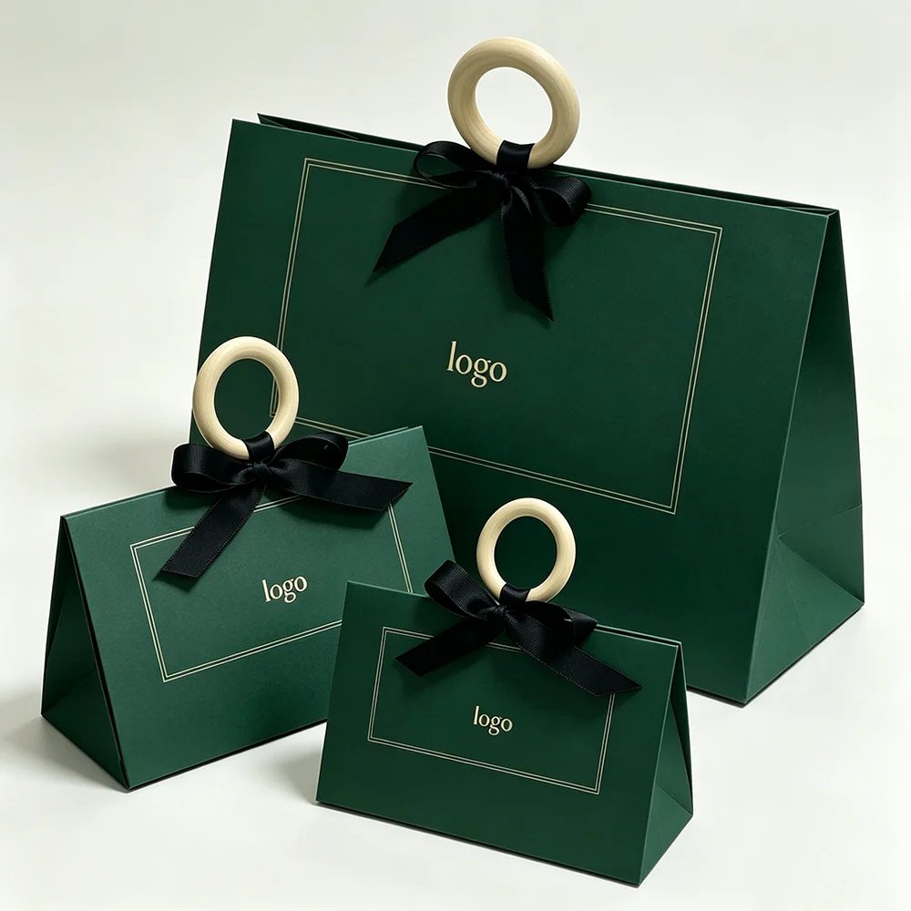 Custom Luxury Triangle Cosmetics Box Candy Perfume Gift Paper Packaging